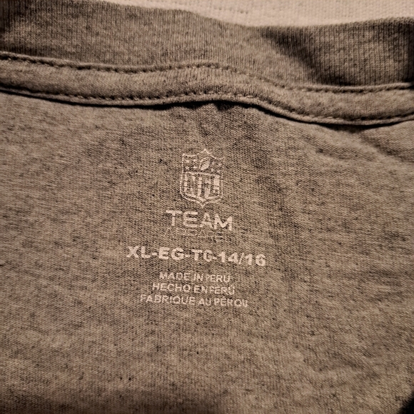 Green Bay Packers boys xl or 14/16 long sleeved gray shirt - Picture 4 of 5